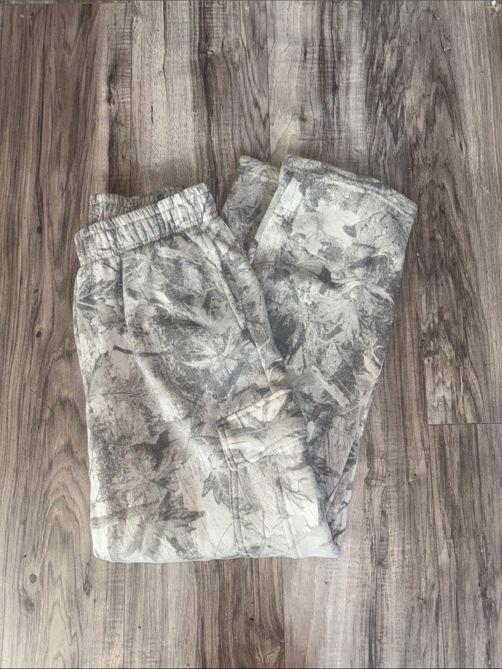 Women’s Gray Camouflage Joggers with Elastic Waist